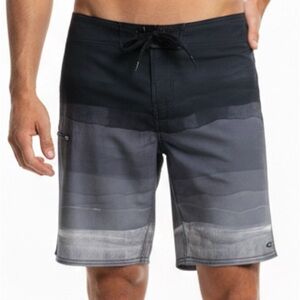 O’Neill Men’s Hyperfreak Fader Board Shorts Black Gray Gradient 32W